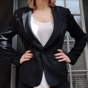 White House Black Market black blazer, size 8